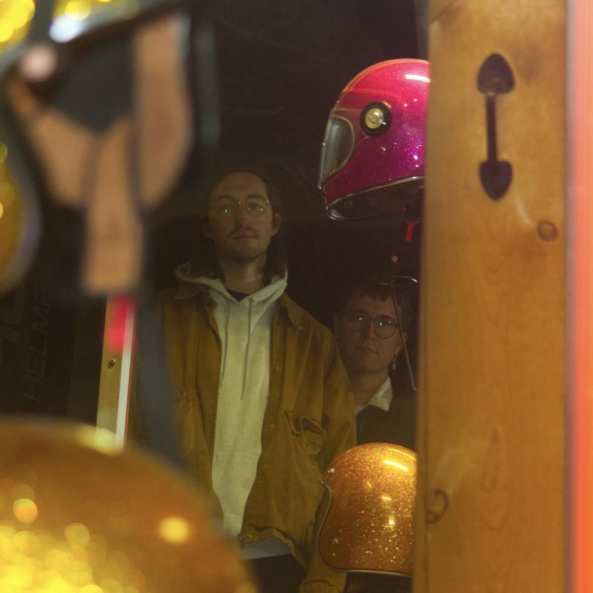 Warper Dream Pop, Shoegaze, Alt Rock, Emo, Slowcore artist - artist profile photo